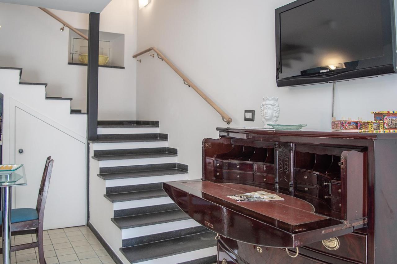 Camula Inn Apartament カターニア エクステリア 写真