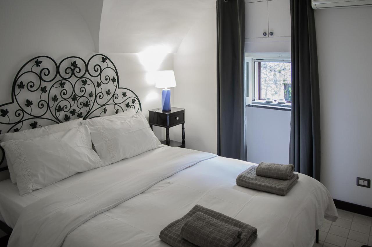 Camula Inn Apartament カターニア エクステリア 写真