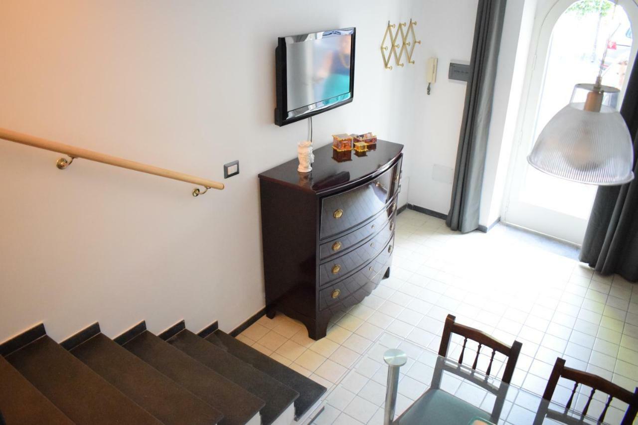 Camula Inn Apartament カターニア エクステリア 写真